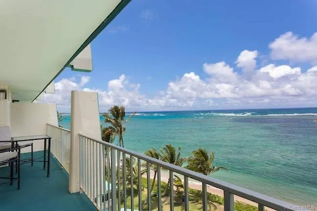 Pats At Punalu'U - Beachfront Condos Hau'ula