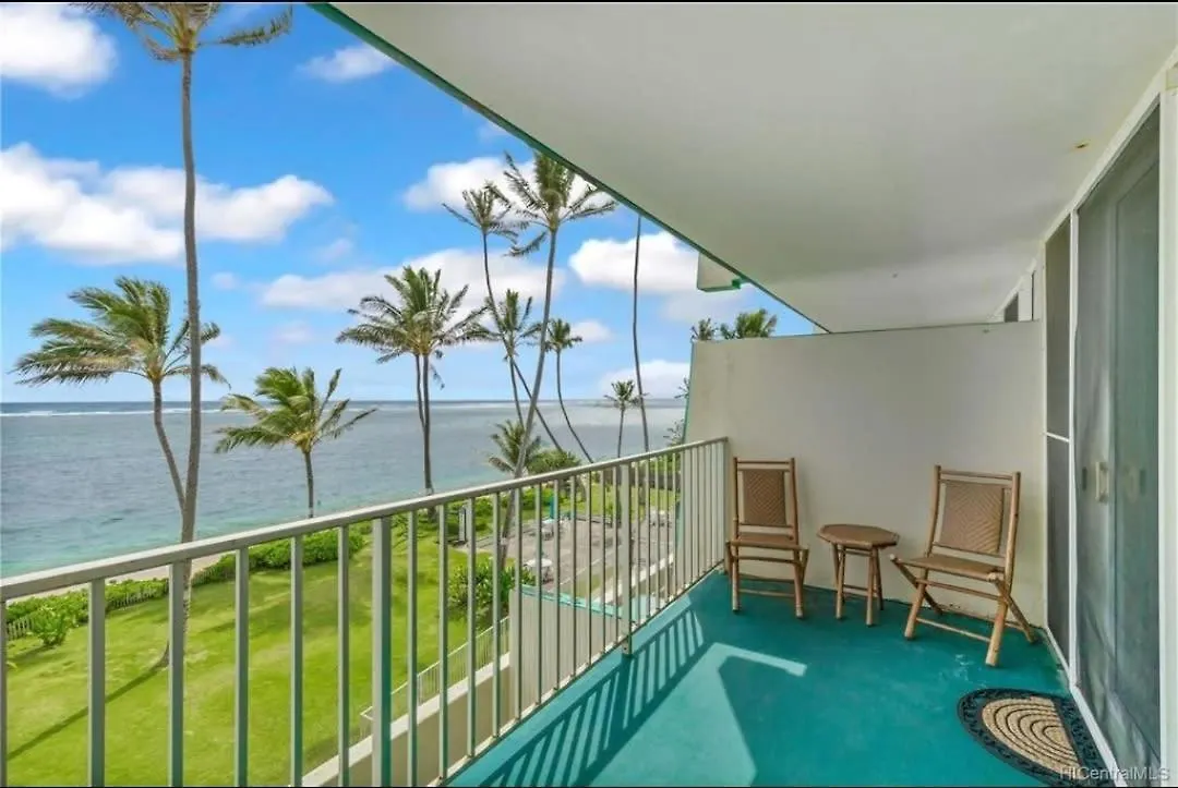 Pats At Punalu'U - Beachfront Condos Hau'ula